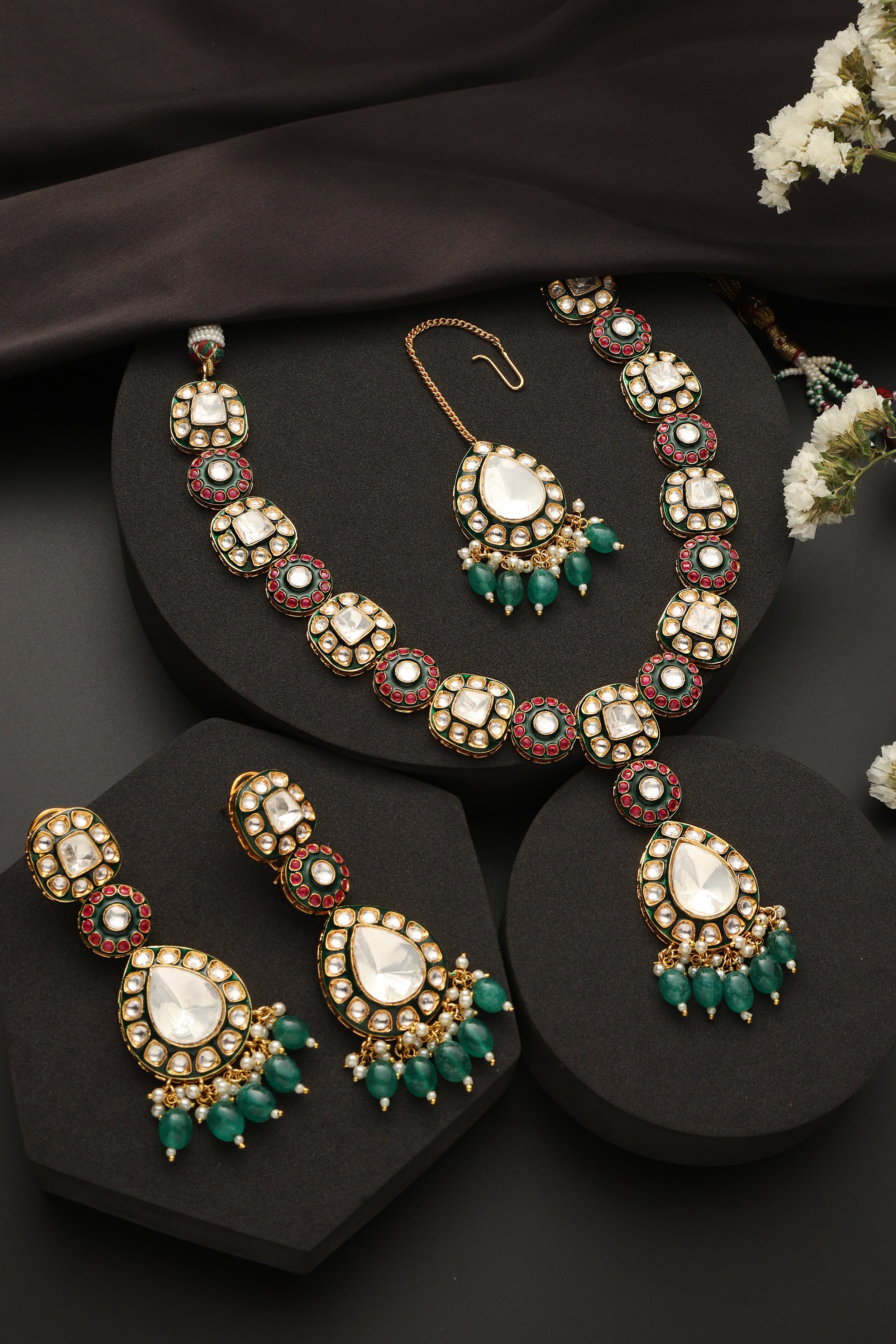 Divya Long Kundan Set