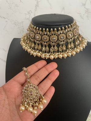 GlambyRivaaz Necklaces Zia Antique Gold Polki Choker with chaandbali