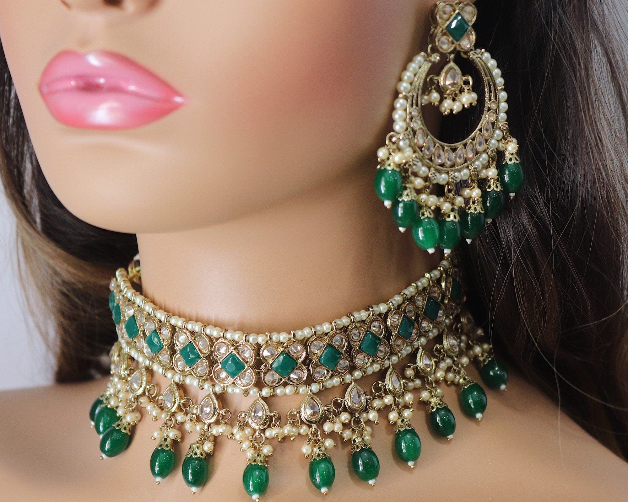 GlambyRivaaz Necklaces Ziva Emerald Green Polki Choker Set