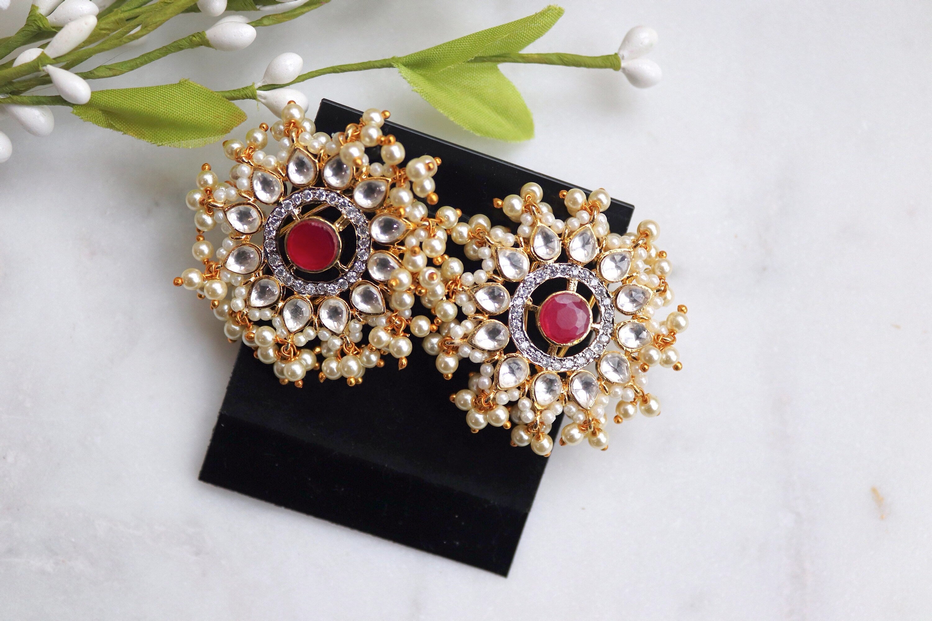 Fine Kundan Studs/ Indian Jewelry/ Indian Earrings/ Kundan Earrings/ Kundan Jewelry/ Jewelry/ India Jewelry/ Pacchi Kundan