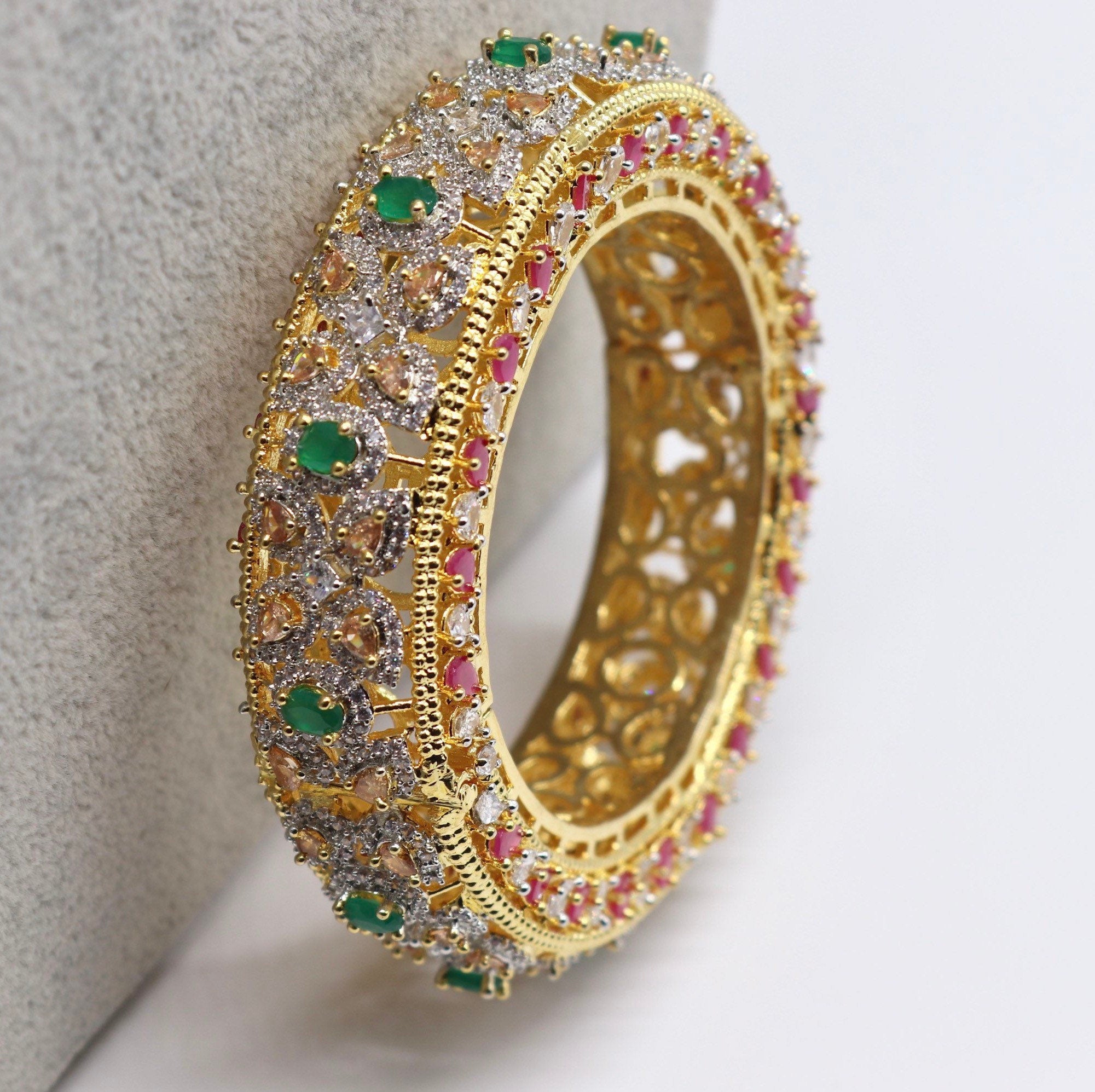 Gold Diamond Bangle | Pakistani Jewelry | Indian Jewelry | Punjabi Jewelry | Gold Bangle | Wedding Jewelry | Kada