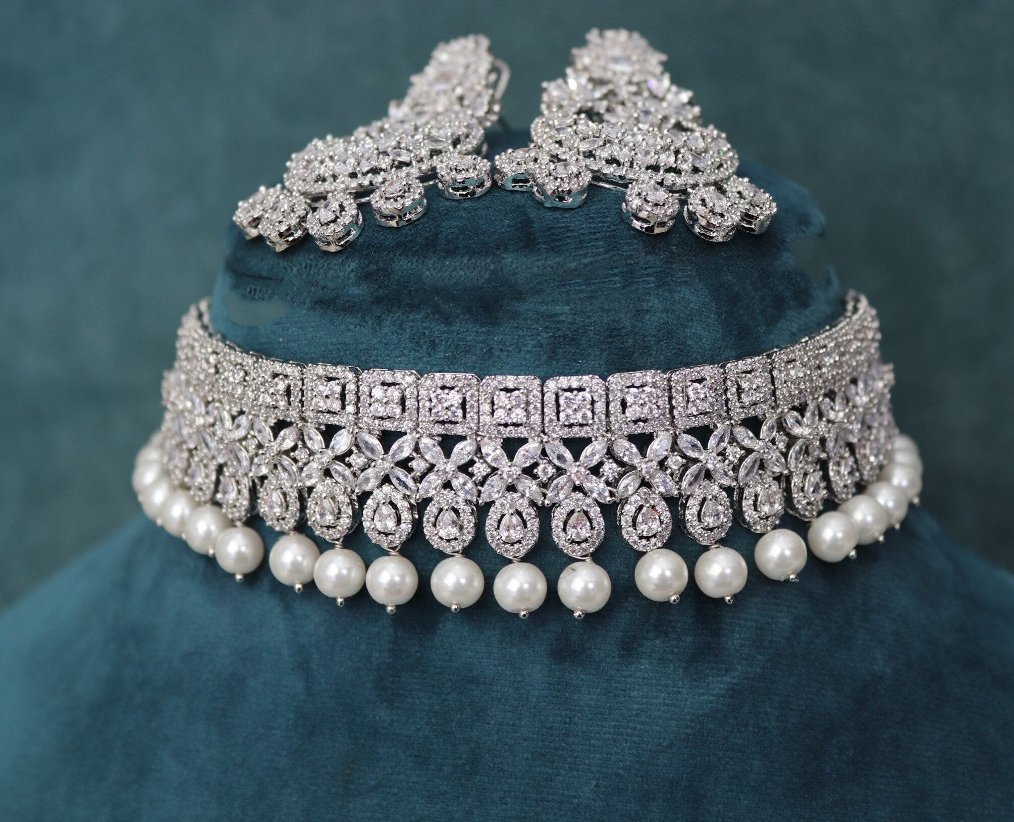 Feb Diamond Choker Necklace with Earring/ Indian jewelry/ Crystal Choker/ Indian Choker/ Pakistani jewelry/ Bollywood jewelry/Wedding