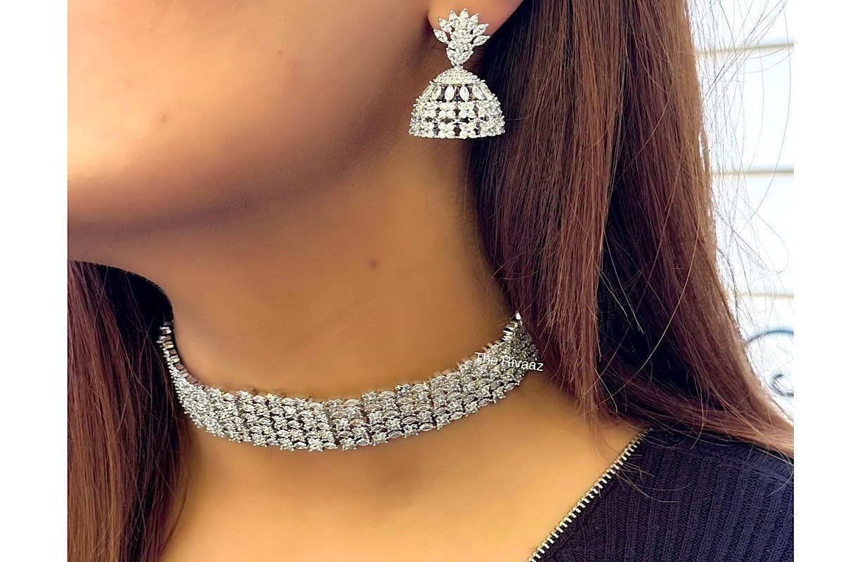 Diamond Choker Necklace with Earring/ Indian jewelry/ Crystal Choker/ Indian Choker/ Pakistani jewelry/ Bollywood jewelry/Wedding