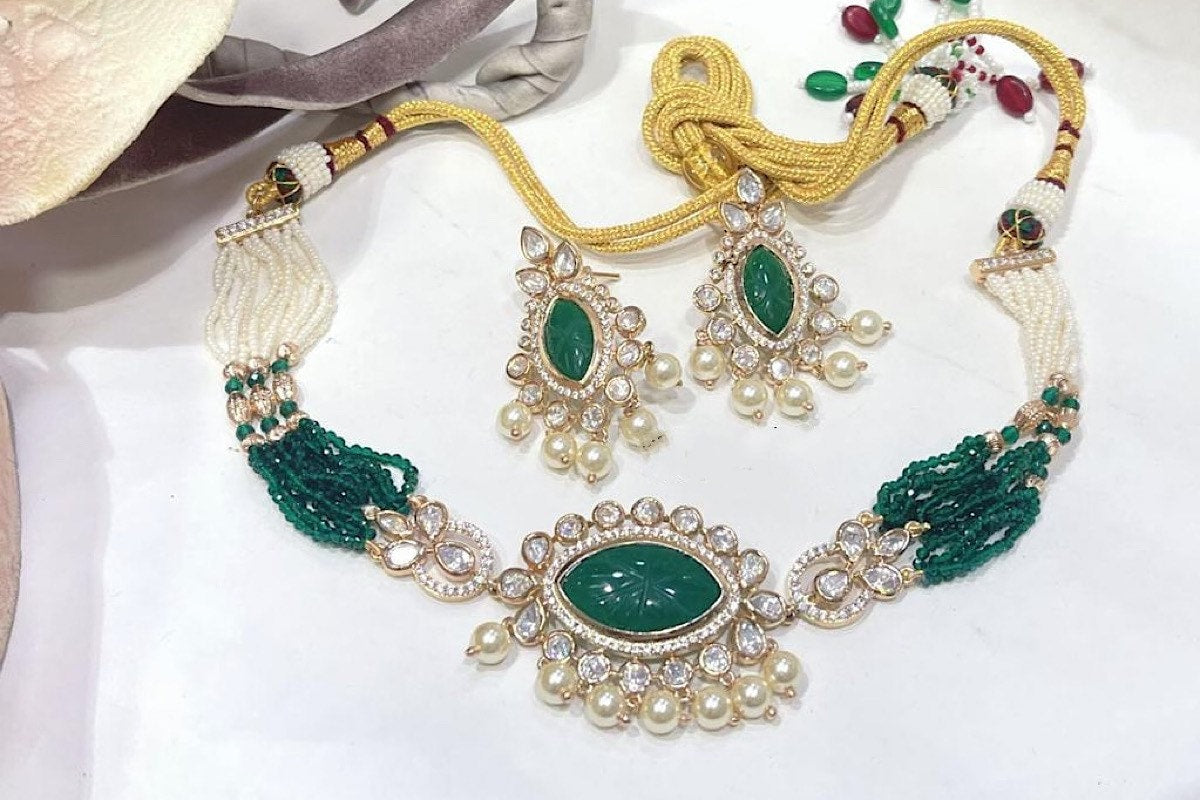 Delicate Kundan Polki Fusion Necklace / Indian Necklace / Indian Jewelry/ Indian Necklace/Pakistani jewelry/ Kundan Necklace