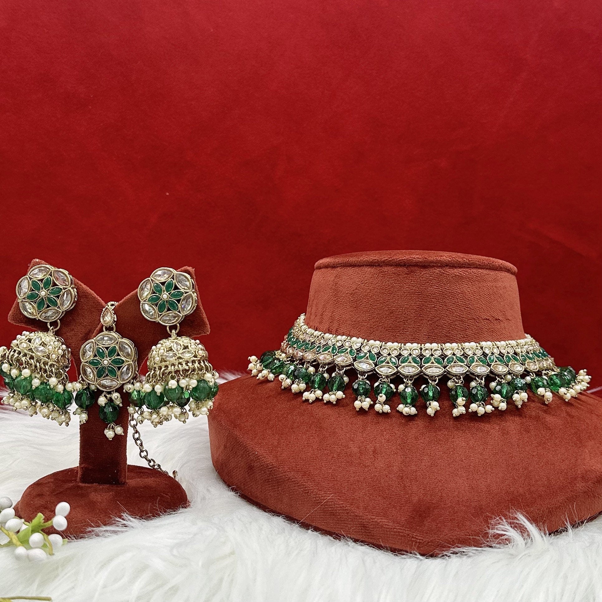 Green Gold Polki Choker with chaandbali and tikka /Antique Gold Choker/Indian Choker Necklace/ Pakistani jewelry/ Indian jewelry