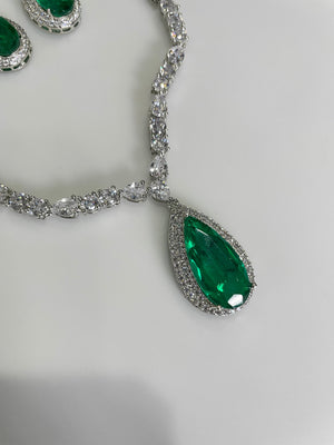 Anika Emerald CZ Pendant Necklace Green Crystal Necklace American Diamond Necklace Pakistani Jewelry Indian Jewelry Bollywood Jewelry