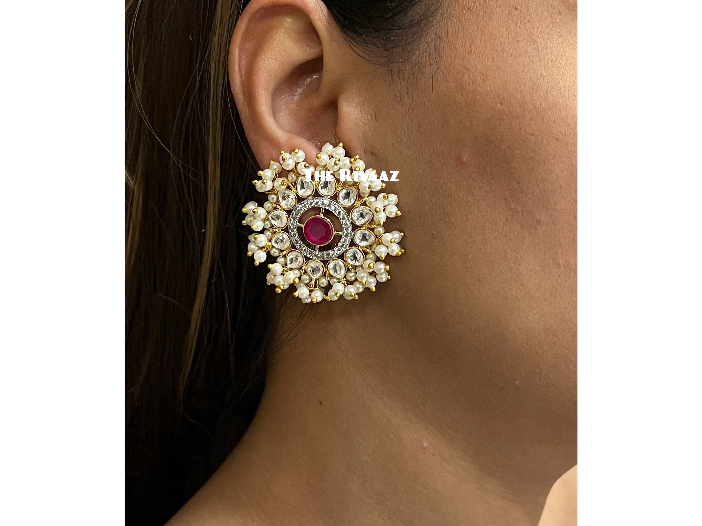 Fine Kundan Studs/ Indian Jewelry/ Indian Earrings/ Kundan Earrings/ Kundan Jewelry/ Jewelry/ India Jewelry/ Pacchi Kundan